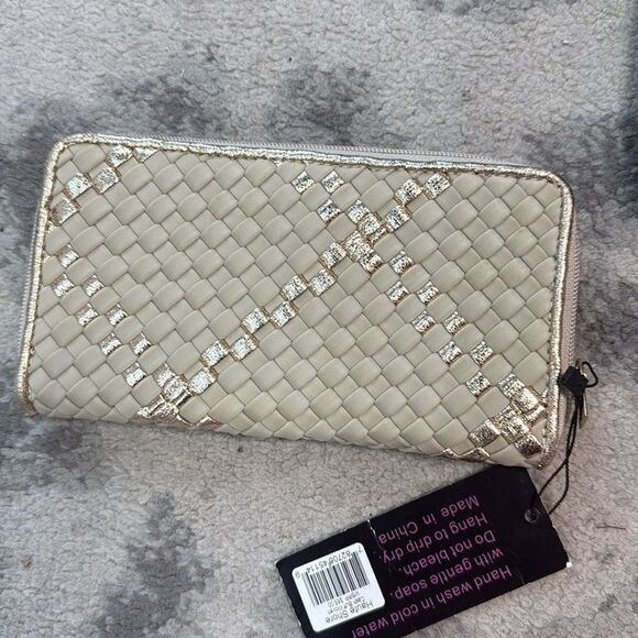 Elegant Woven Wallet - Black, Blue, Cream - Card Slots - BRAND NEW Woven Zip Up - Picture 4 of 6